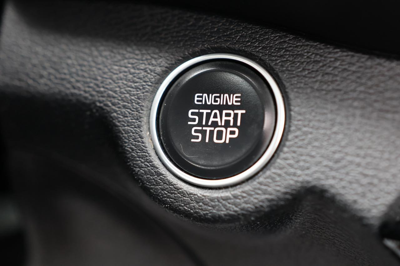 2020 Kia Forte EX/NAV/ADAPT CRUISE/BCAM/BLIS/LANE ASSIST/LEATHER/ Photo