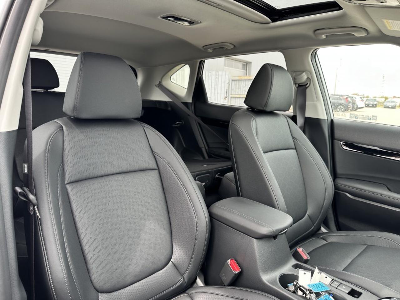 2026 Kia Seltos SX INTERIOR Photo