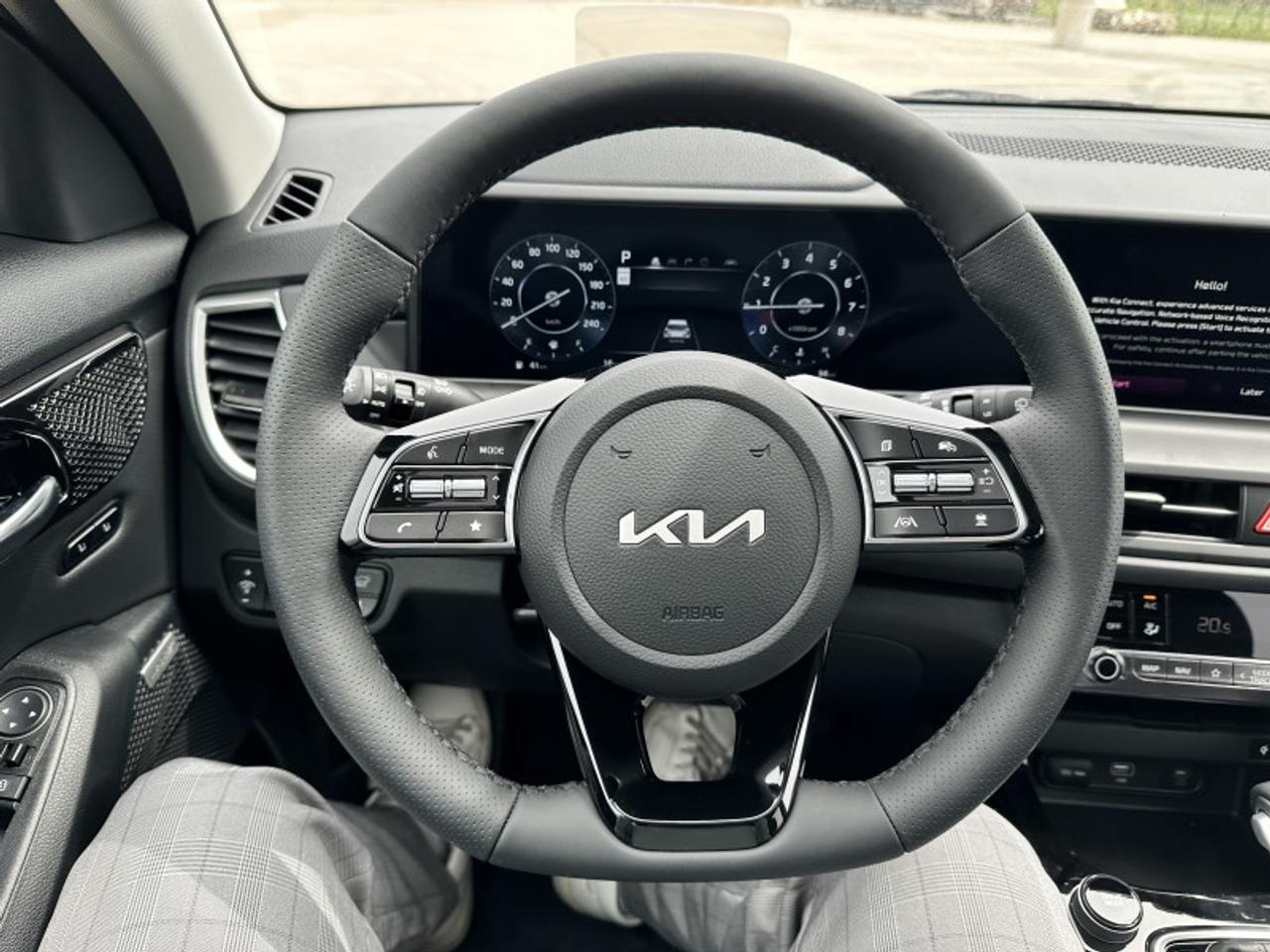 2026 Kia Seltos SX INTERIOR Photo