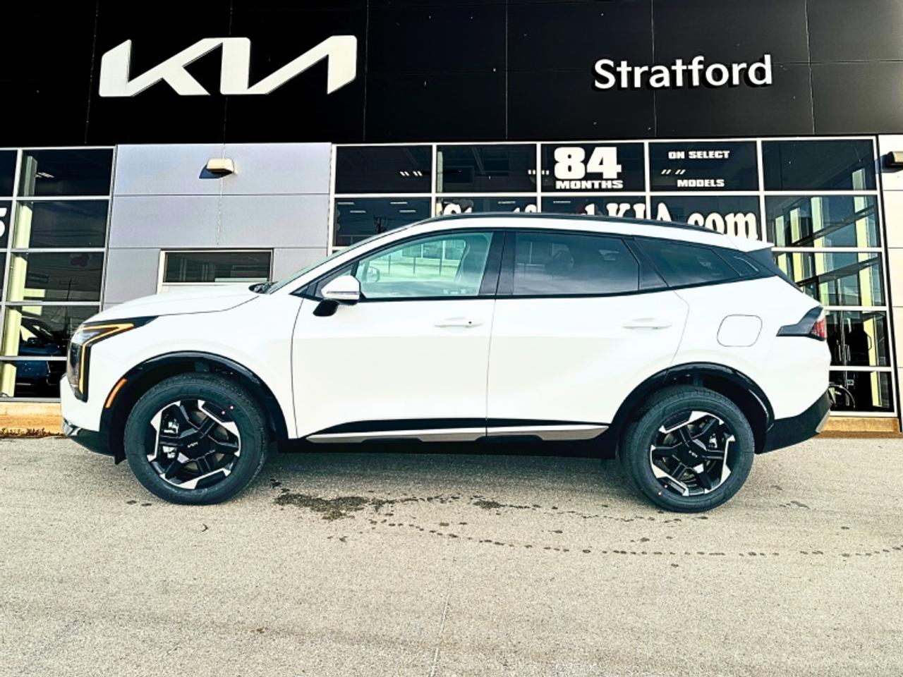 2026 Kia Sportage Hybrid EX Premium AWD Photo2