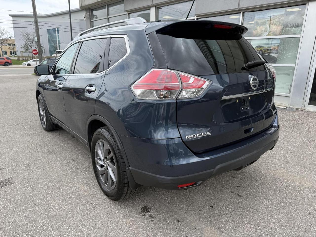 2016 Nissan Rogue AWD 4dr SL Photo