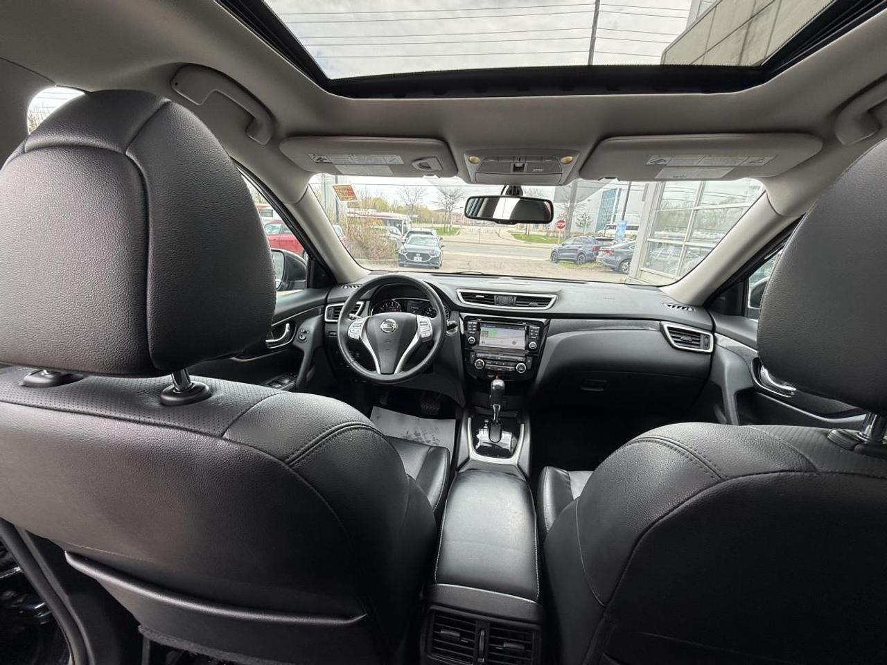 2016 Nissan Rogue AWD 4dr SL Photo