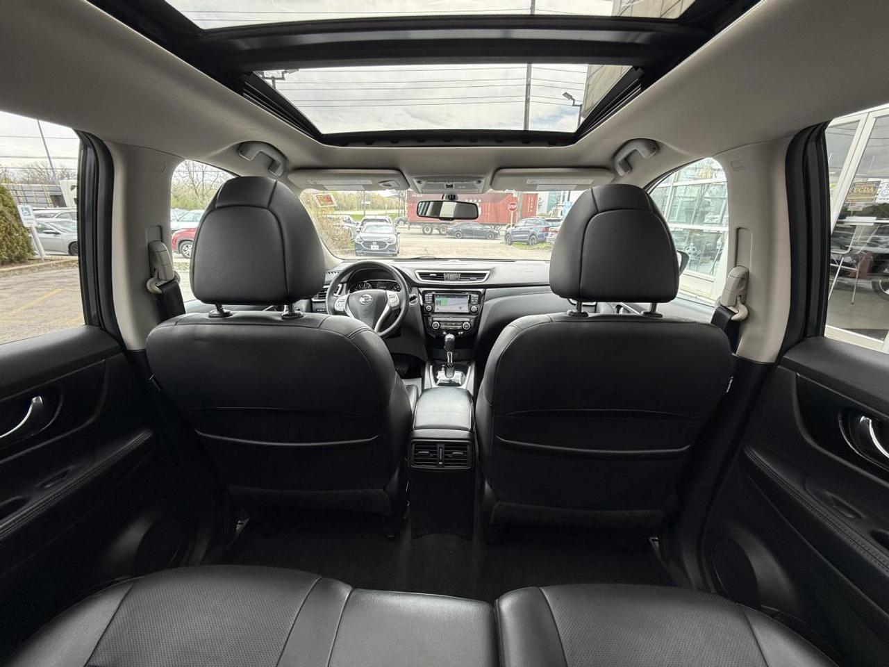 2016 Nissan Rogue AWD 4dr SL Photo