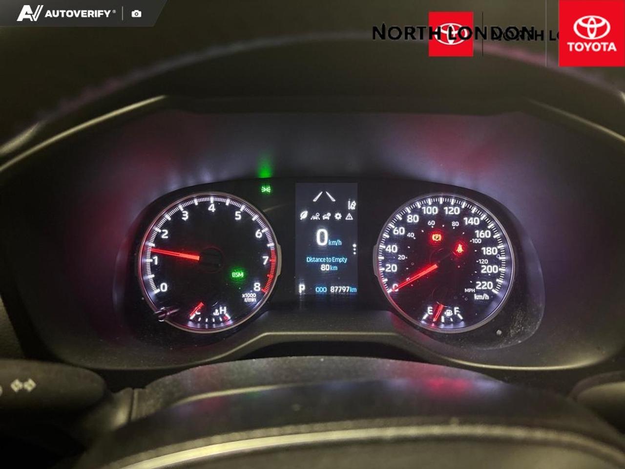 2019 Toyota RAV4 XLE 4dr Front-wheel Drive Photo