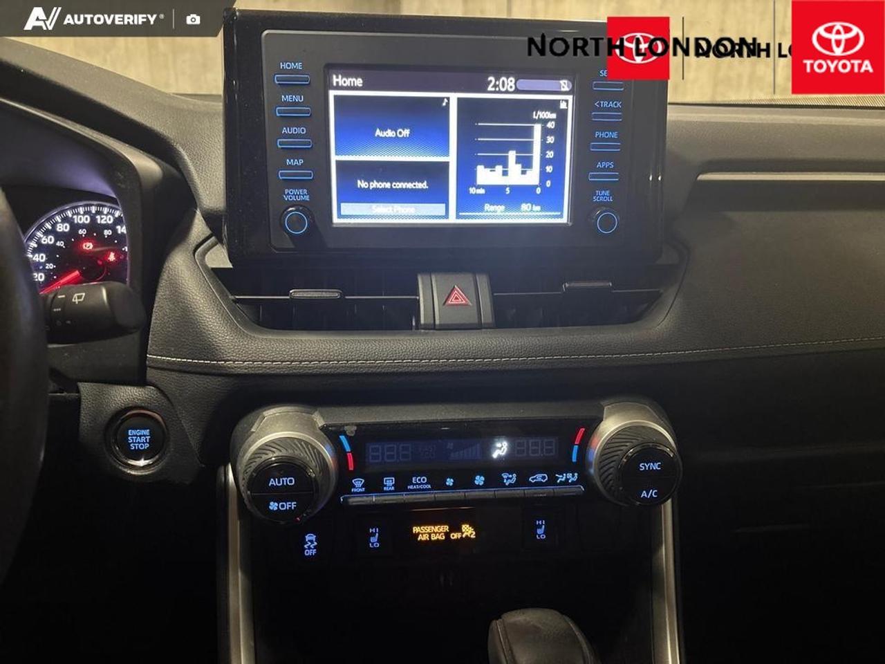 2019 Toyota RAV4 XLE 4dr Front-wheel Drive Photo