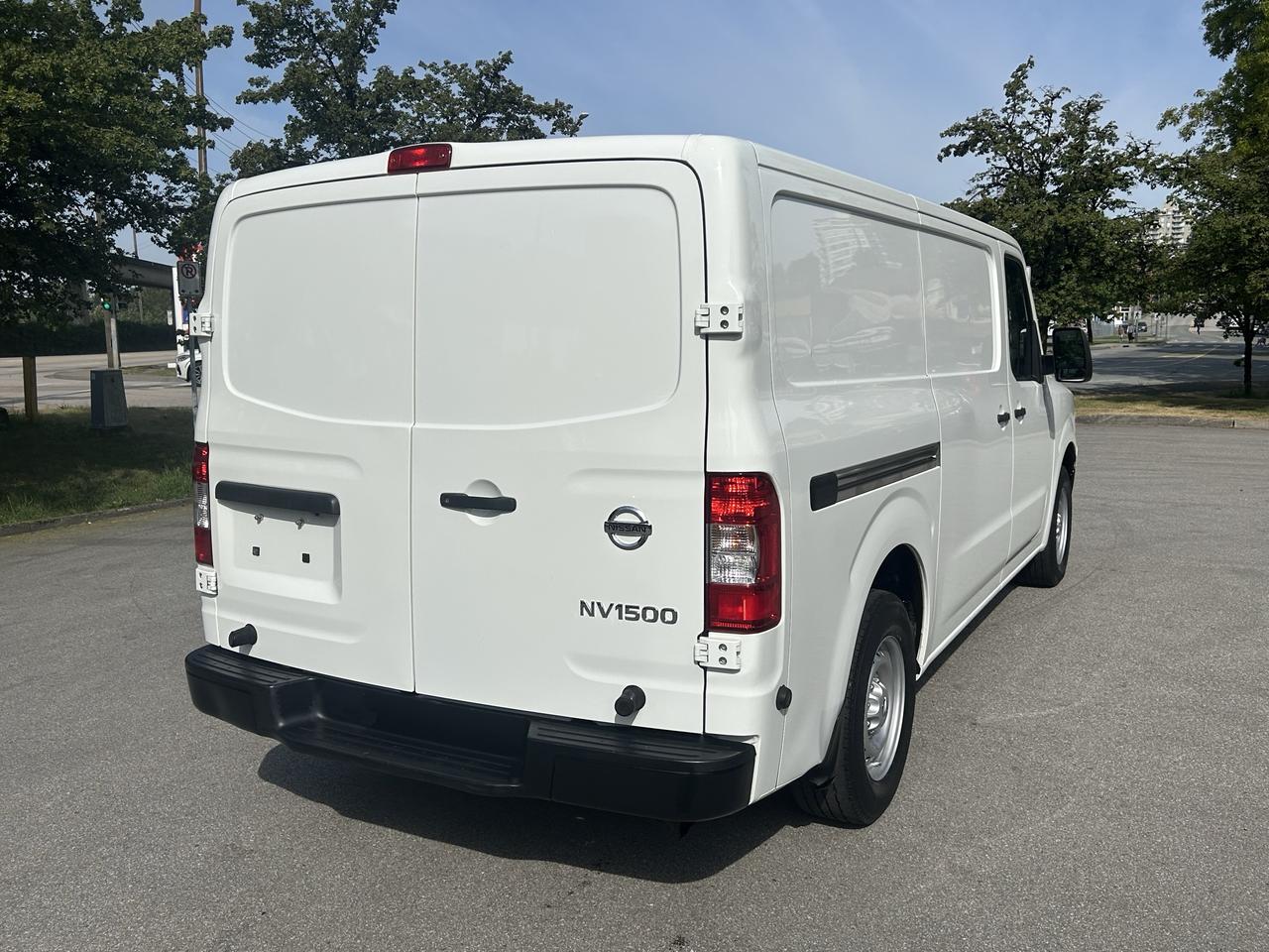 2020 Nissan NV 1500 S Photo