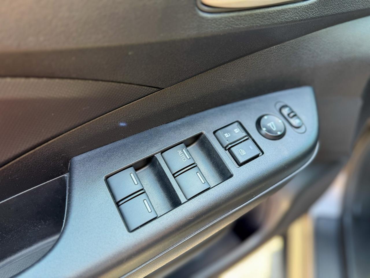 2015 Honda CR-V LX-AWD/LOW KM/CAMERA/2.4L/ECON/BLUETOOTH Photo