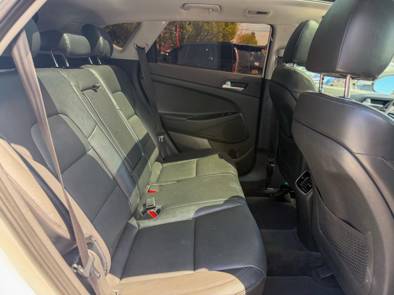 2021 Hyundai Tucson Preferred-AWD/Sun & Leather Pkg/CAMERA/BSM/PANO Photo