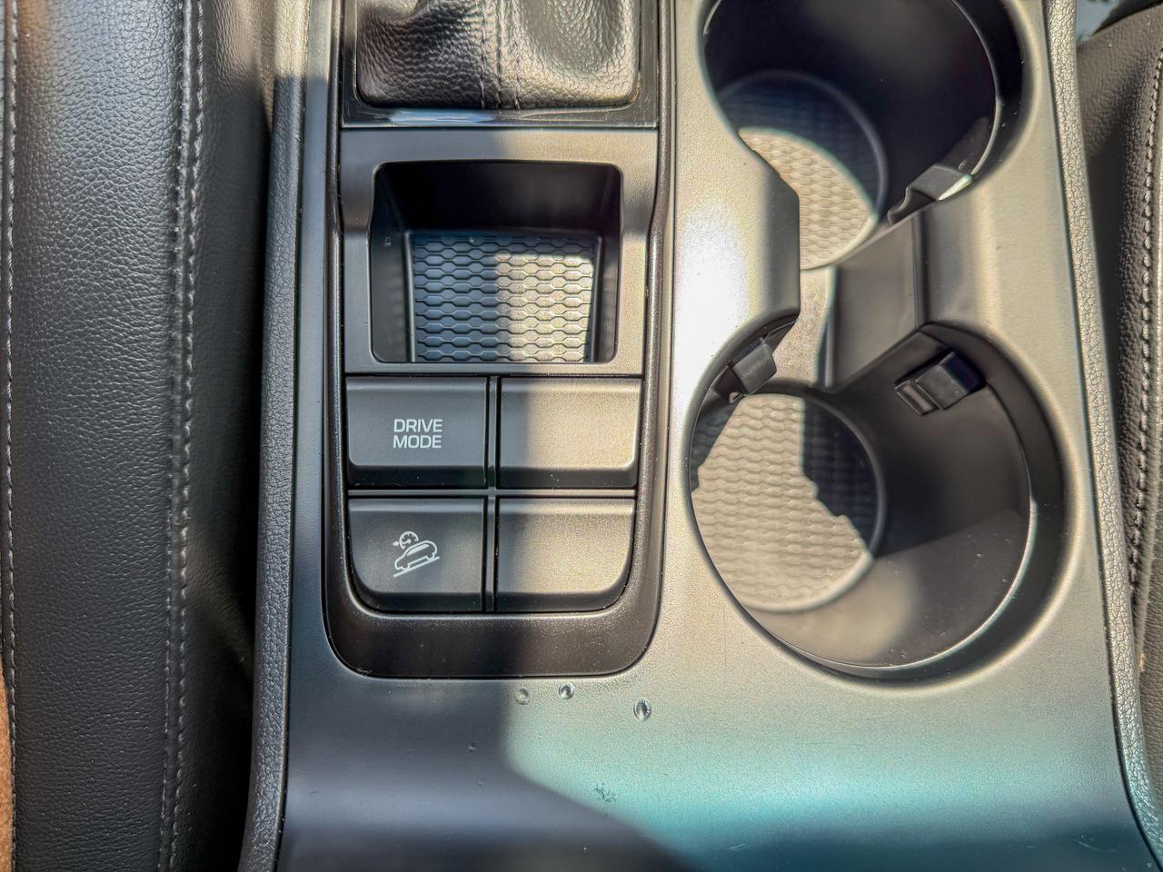 2021 Hyundai Tucson Preferred-AWD/Sun & Leather Pkg/CAMERA/BSM/PANO Photo