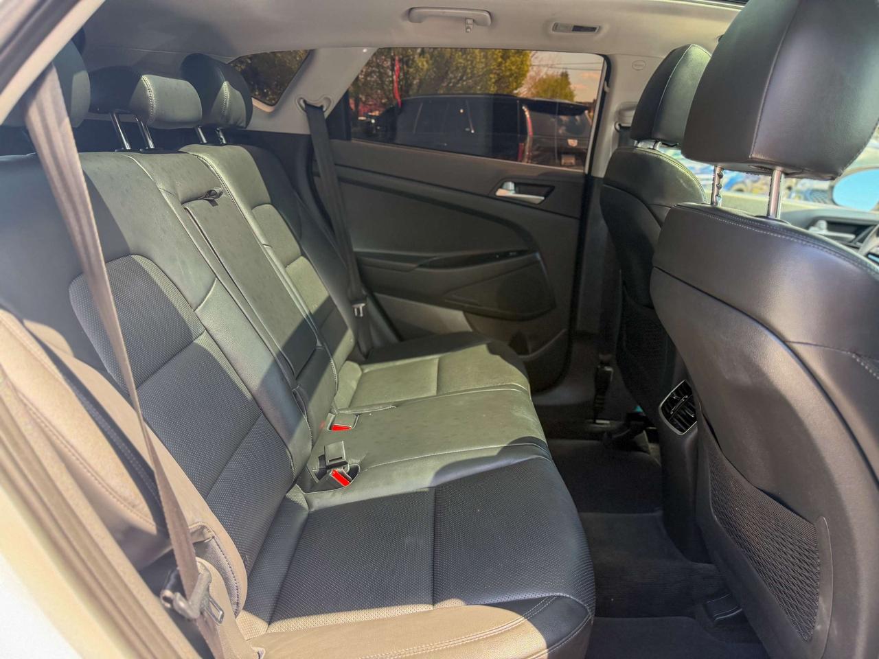 2021 Hyundai Tucson Preferred-AWD/Sun & Leather Pkg/CAMERA/BSM/PANO Photo