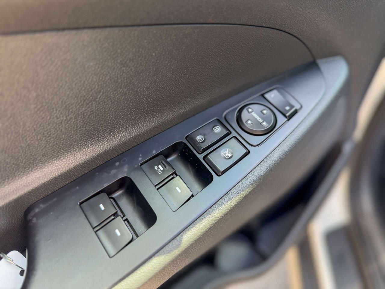 2021 Hyundai Tucson Preferred-AWD/Sun & Leather Pkg/CAMERA/BSM/PANO Photo