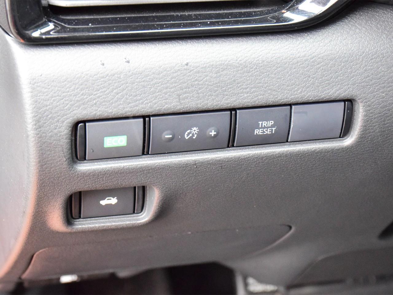 2024 Nissan Sentra SR 4dr Sedan Photo