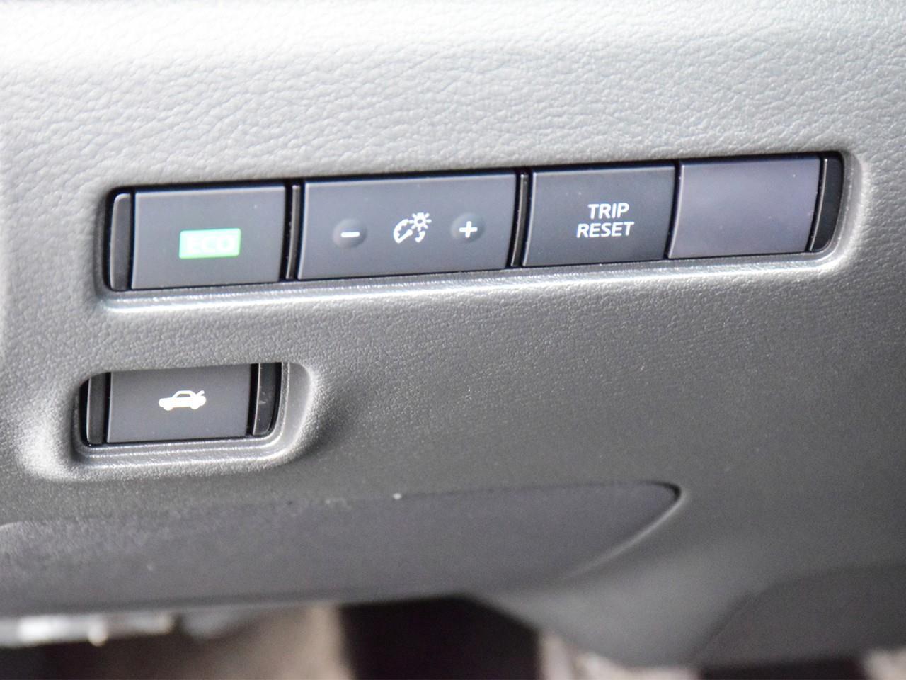 2024 Nissan Sentra SR 4dr Sedan Photo