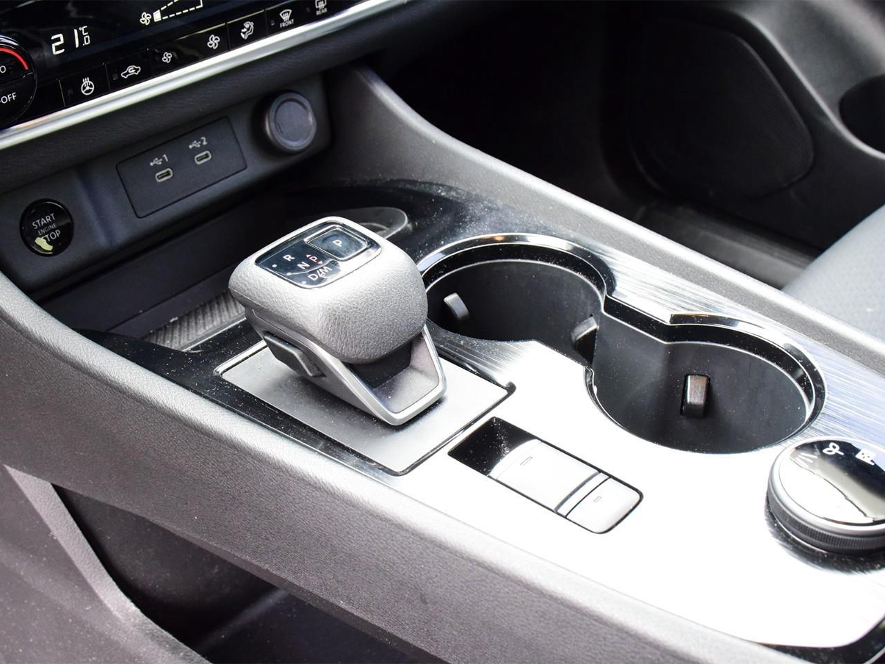 2024 Nissan Rogue SV Moonroof 4dr All-Wheel Drive Sport Utility Photo
