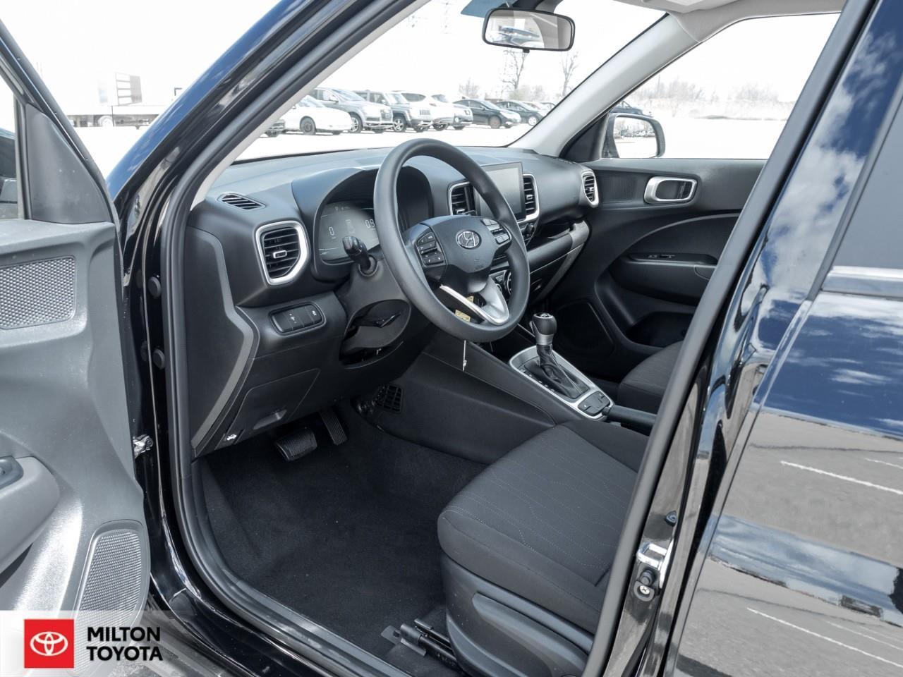 2025 Hyundai Venue WIRELESS APPLE CARPLAY ANDROID AUTO HEATED SEATS B Photo