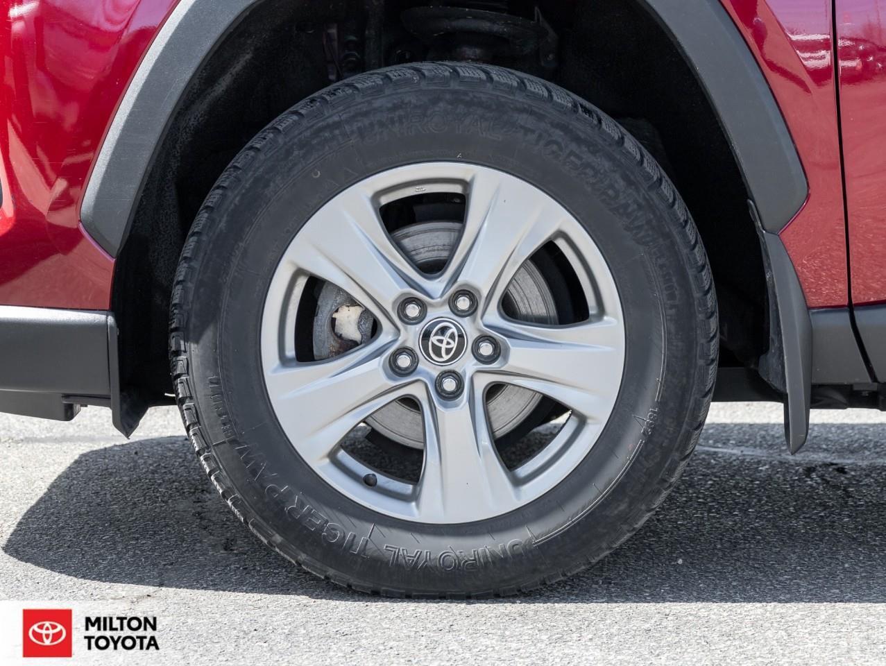 2022 Toyota RAV4 Hybrid SUNROOF BLIND SPOT POWER SEAT PUSH START NEW TIRES Photo3