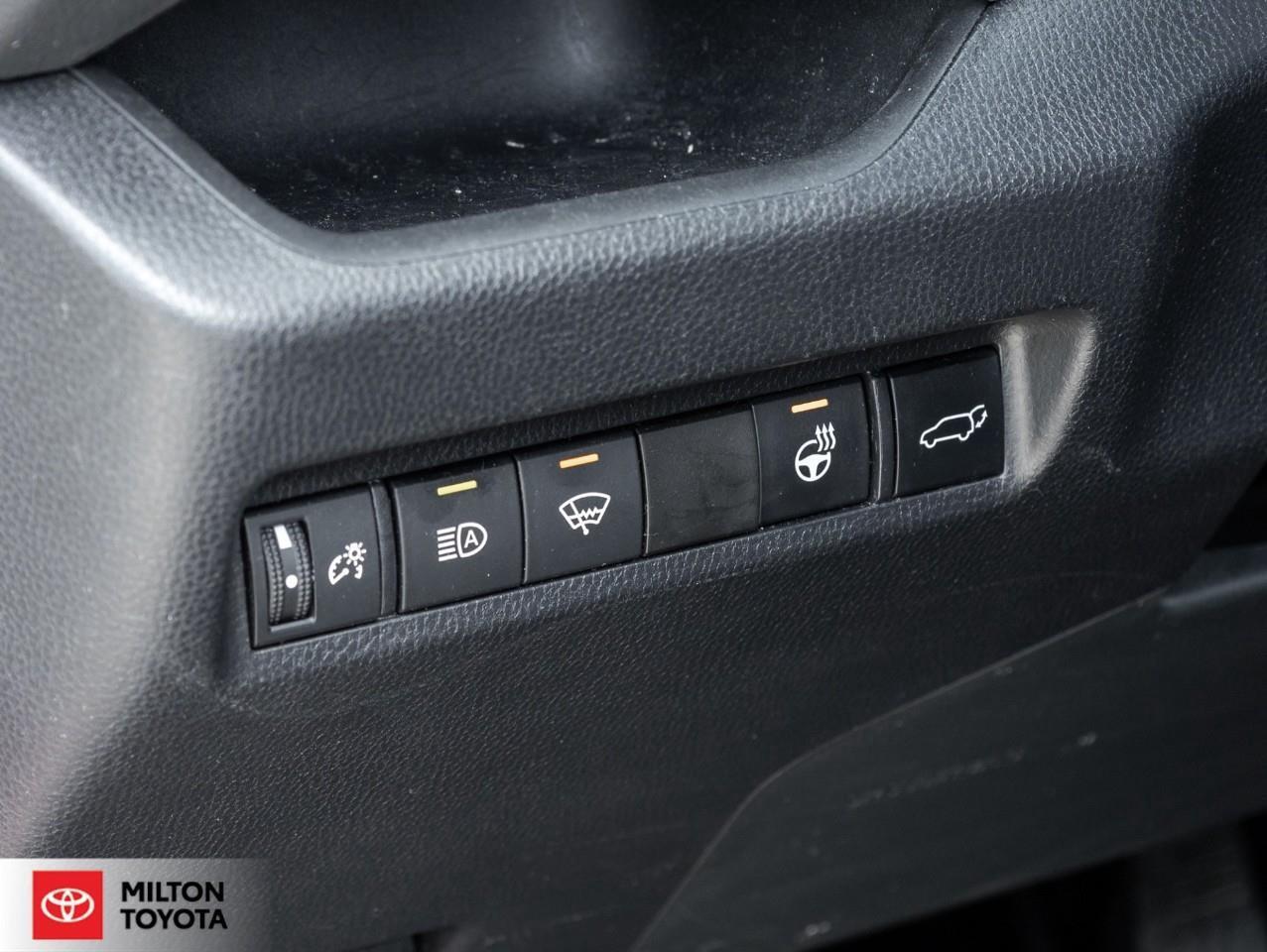 2022 Toyota RAV4 Hybrid SUNROOF BLIND SPOT POWER SEAT PUSH START NEW TIRES Photo