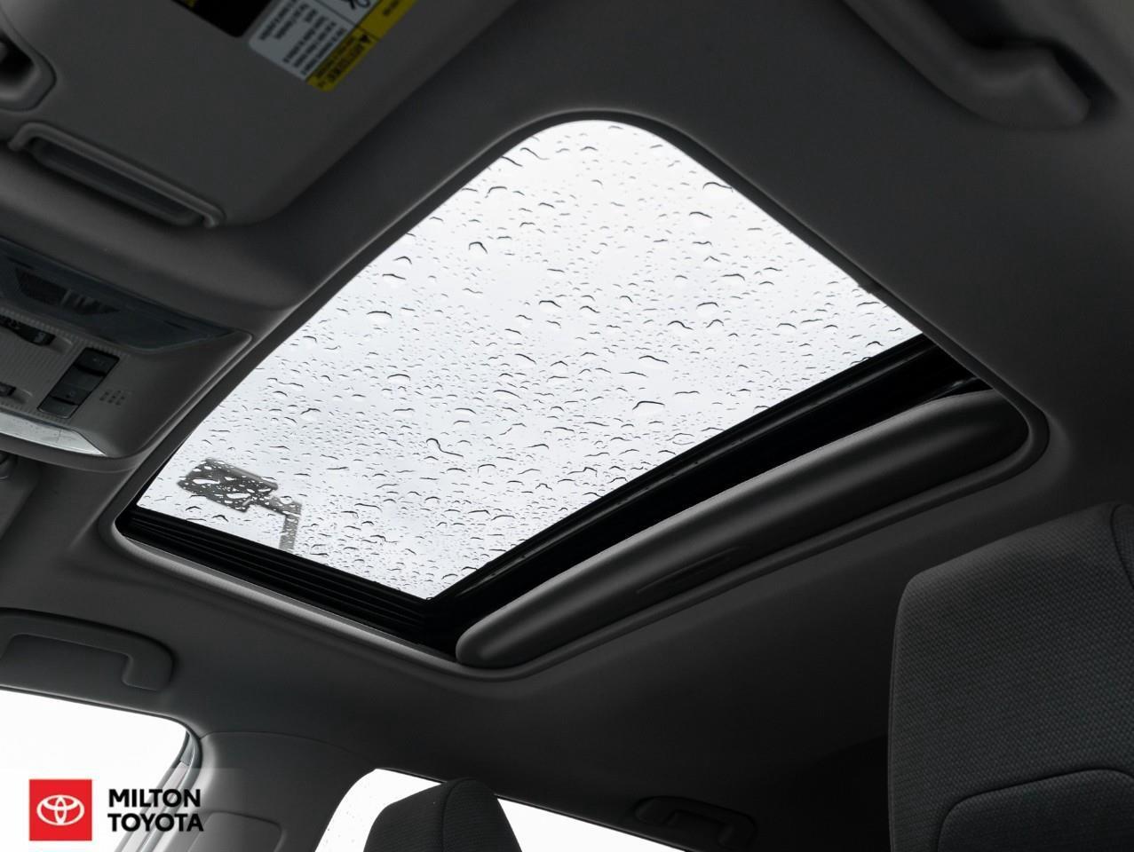 2022 Toyota RAV4 Hybrid SUNROOF BLIND SPOT POWER SEAT PUSH START NEW TIRES Photo