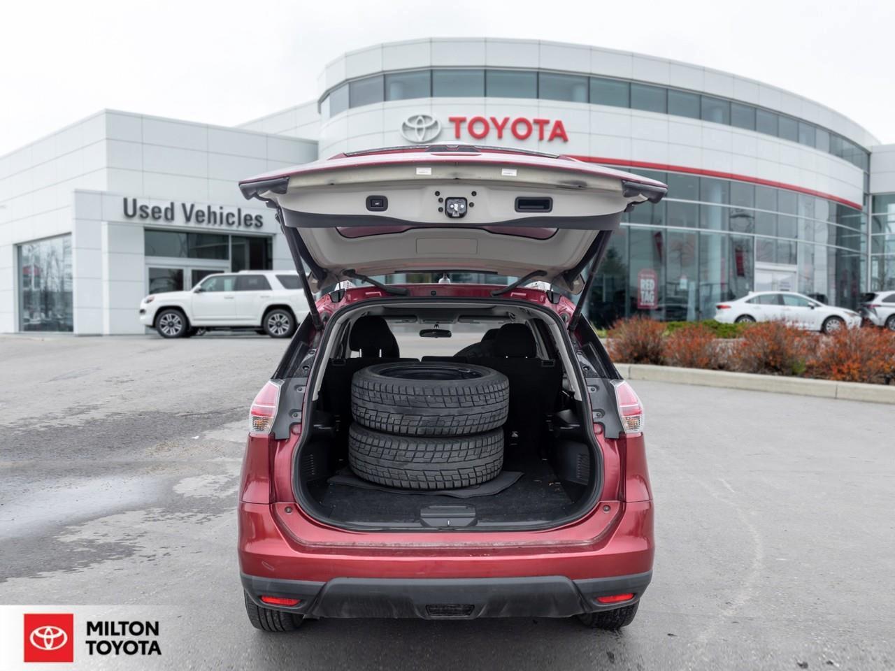 2016 Nissan Rogue POWER SEAT HEATED SEATS CAMERA ONE OWNER SV Photo