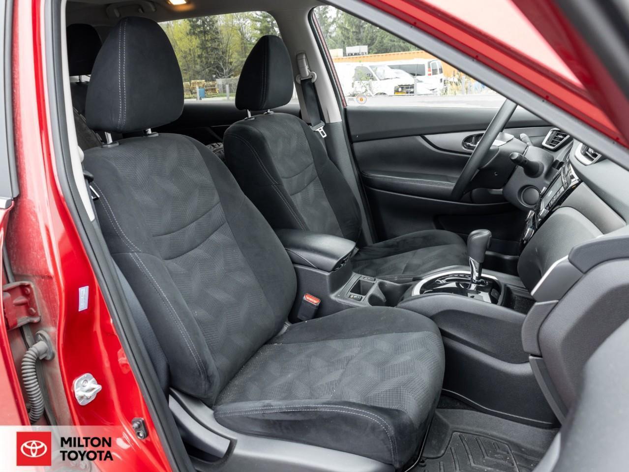 2016 Nissan Rogue POWER SEAT HEATED SEATS CAMERA ONE OWNER SV Photo