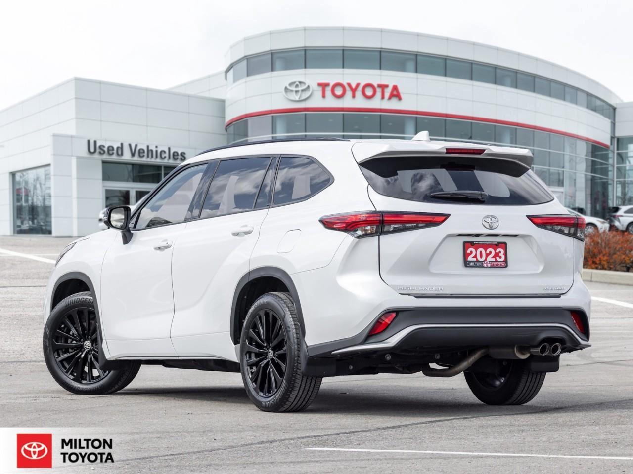 2023 Toyota Highlander LEATHER HEATED STEERING TOYOTA MULITMEDIA CONNECTE Photo