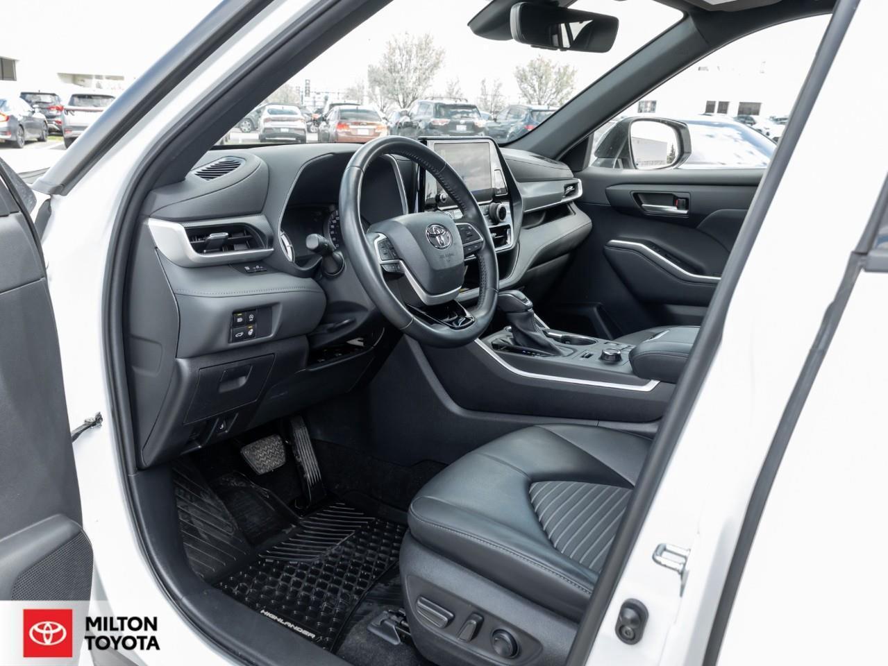 2023 Toyota Highlander LEATHER HEATED STEERING TOYOTA MULITMEDIA CONNECTE Photo