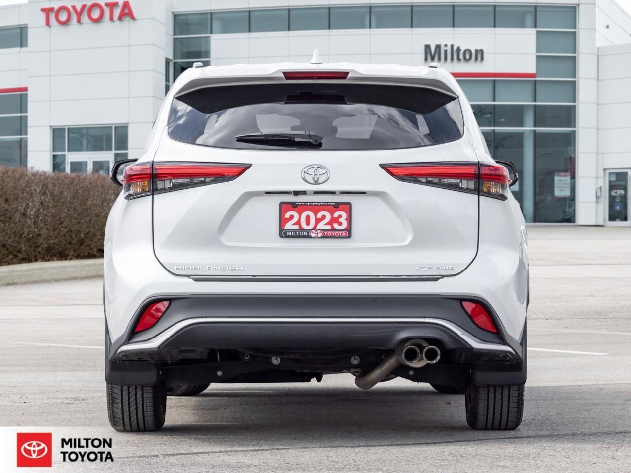 2023 Toyota Highlander LEATHER HEATED STEERING TOYOTA MULITMEDIA CONNECTE Photo