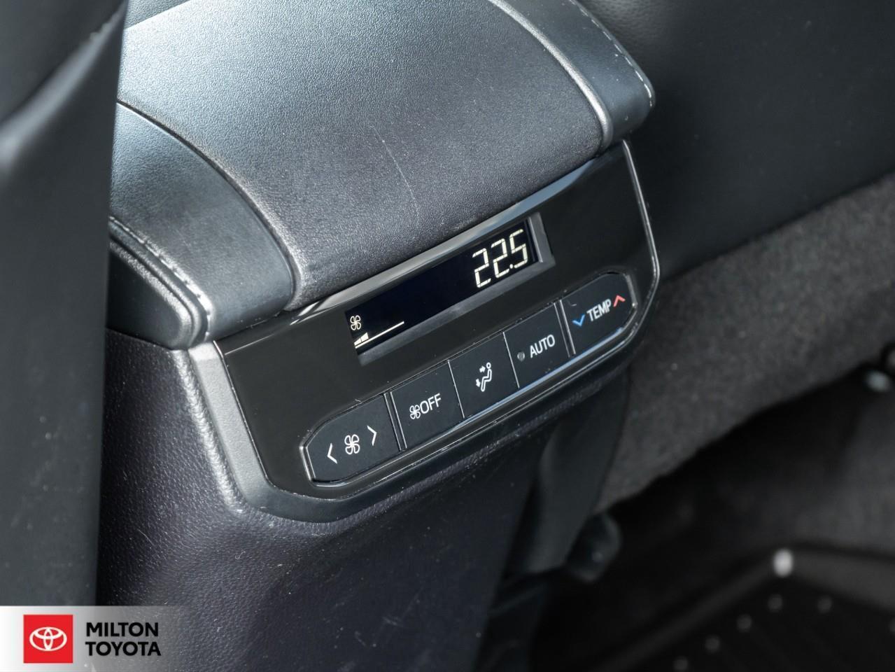 2023 Toyota Highlander LEATHER HEATED STEERING TOYOTA MULITMEDIA CONNECTE Photo
