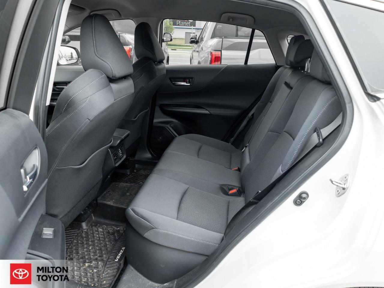 2022 Toyota Venza HEATED SEATS 8 TOUCHSCREEN POWER SEAT POWER TAILGA Photo