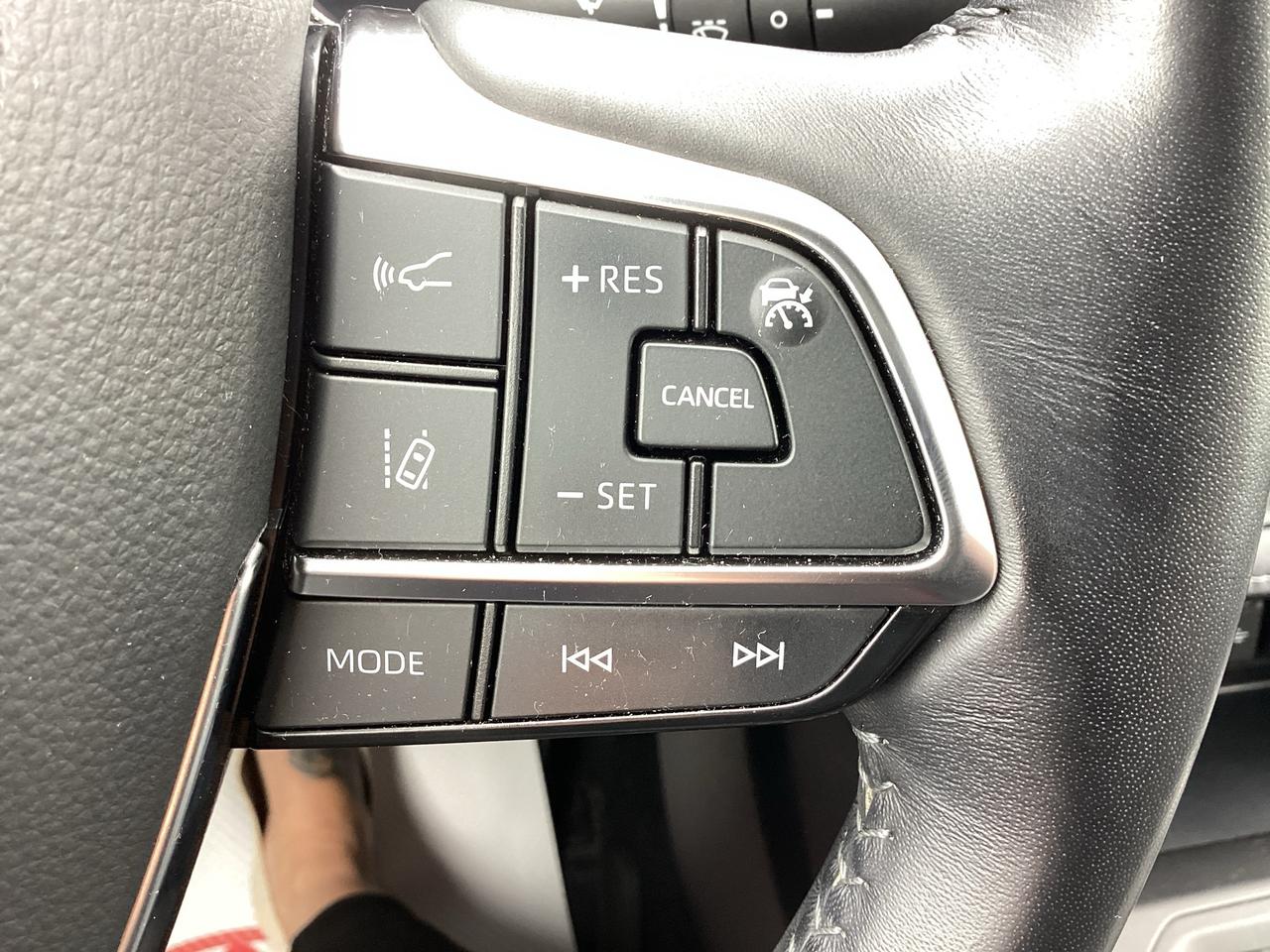 2021 Toyota Highlander XSE AWD Photo