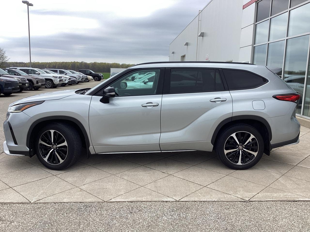 2021 Toyota Highlander XSE AWD Photo