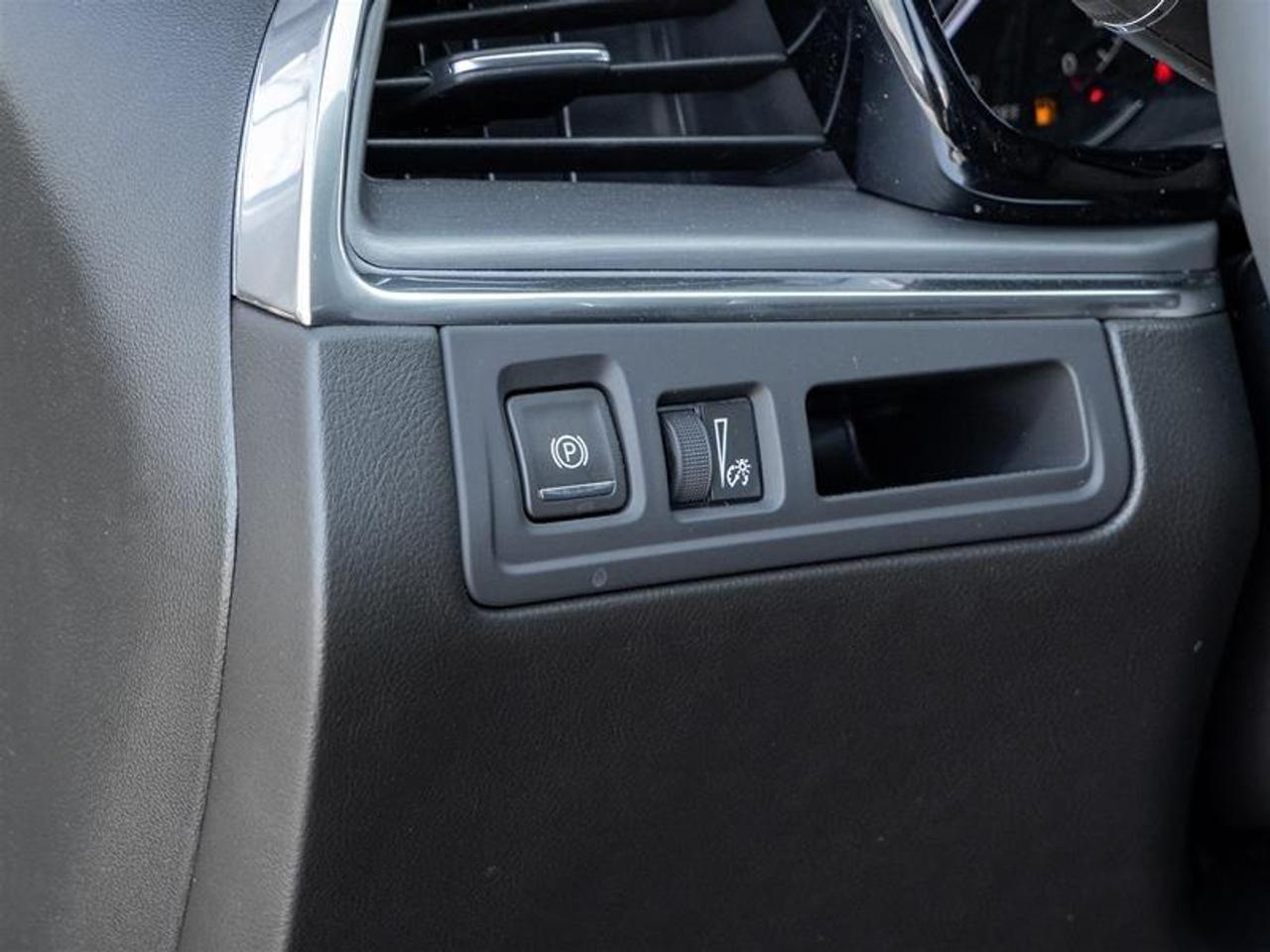 2026 Cadillac XT5 Luxury 4dr All-Wheel Drive Photo