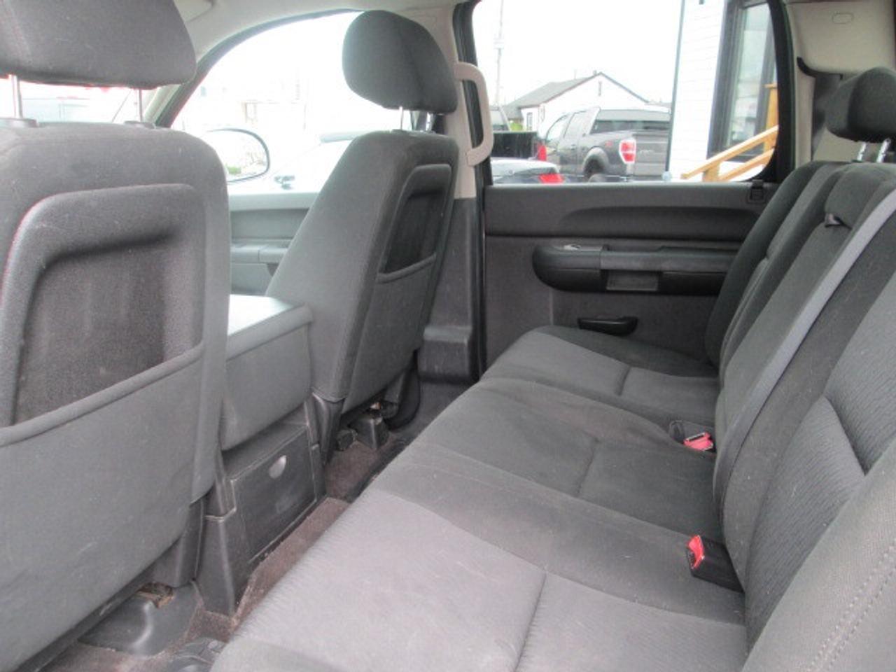 2012 GMC Sierra 1500 2WD Crew Cab 143.5  SLE, Low Km, Liner, Cover Photo