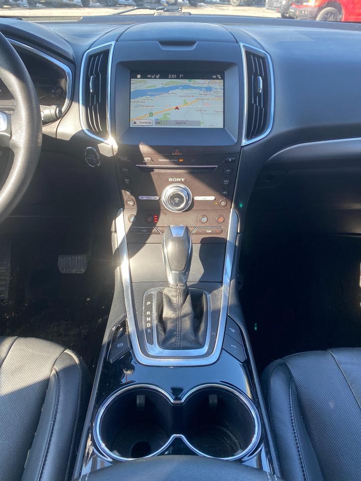 2018 Ford Edge TITANIUM 4DR ALL-WHEEL DRIVE Photo
