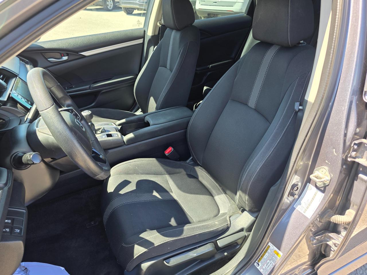 2019 Honda Civic LX (M6) 4dr Sedan Photo