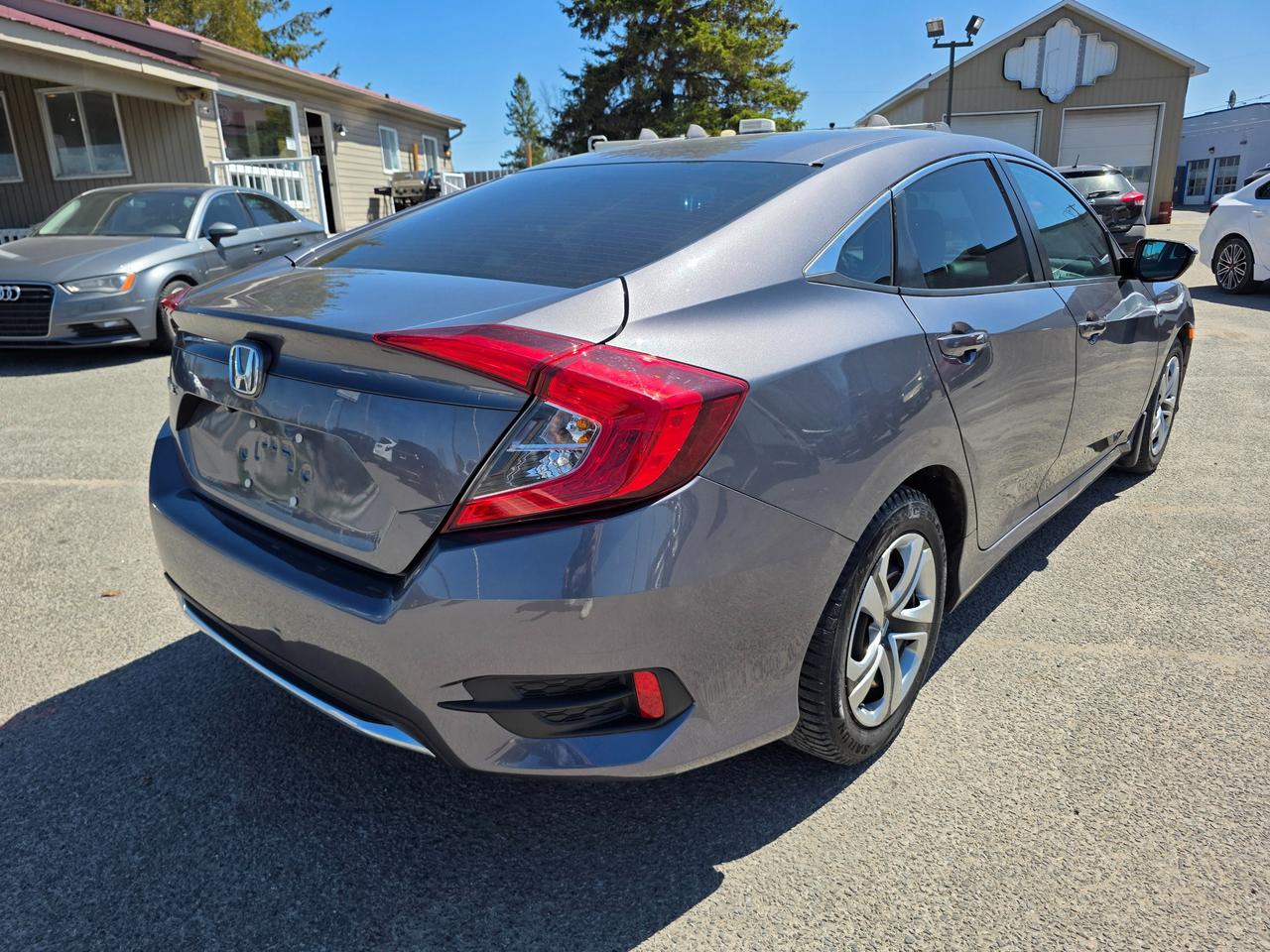 2019 Honda Civic LX (M6) 4dr Sedan Photo