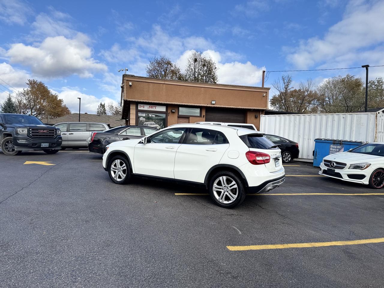 2016 Mercedes-Benz GLA 4MATIC 4dr GLA 250 Photo