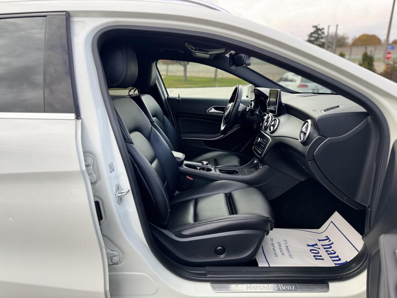 2016 Mercedes-Benz GLA 4MATIC 4dr GLA 250 Photo