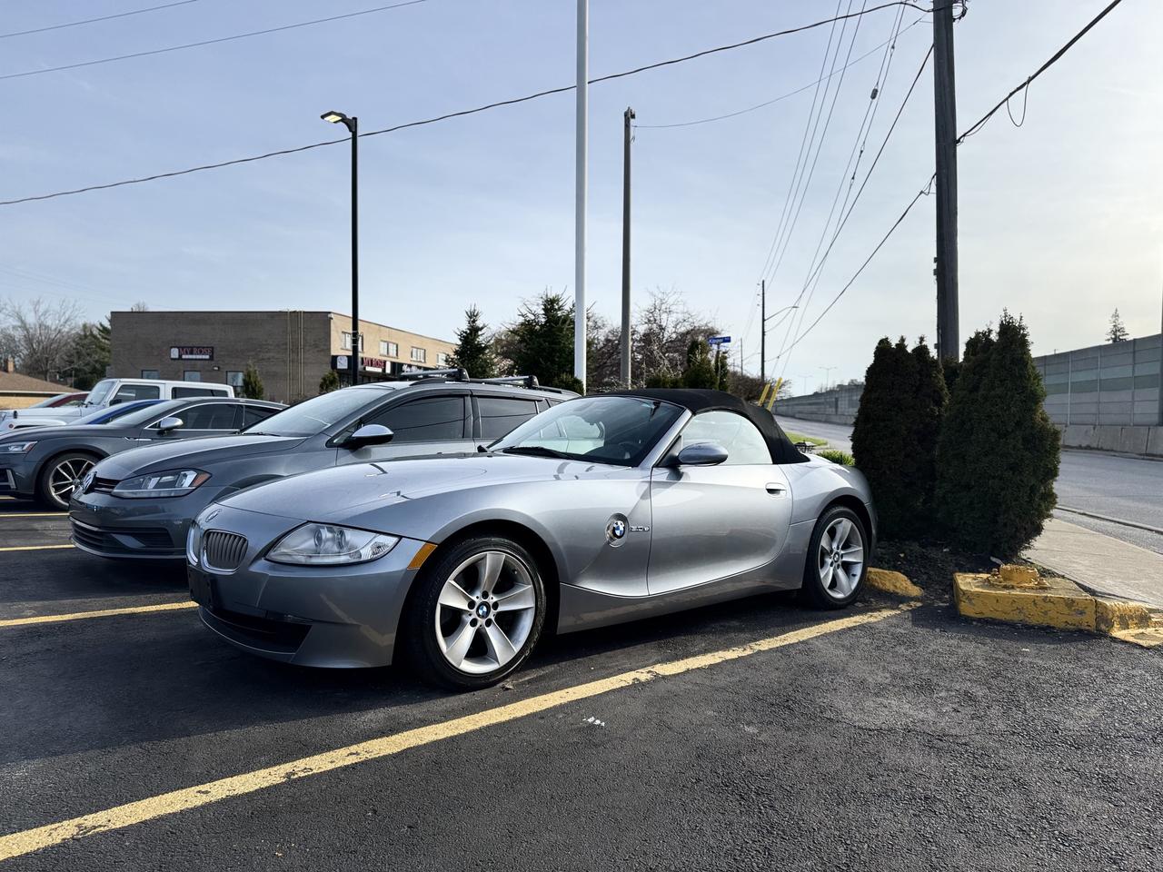 2006 BMW Z4 2dr Z4 Roadster 3.0si Photo