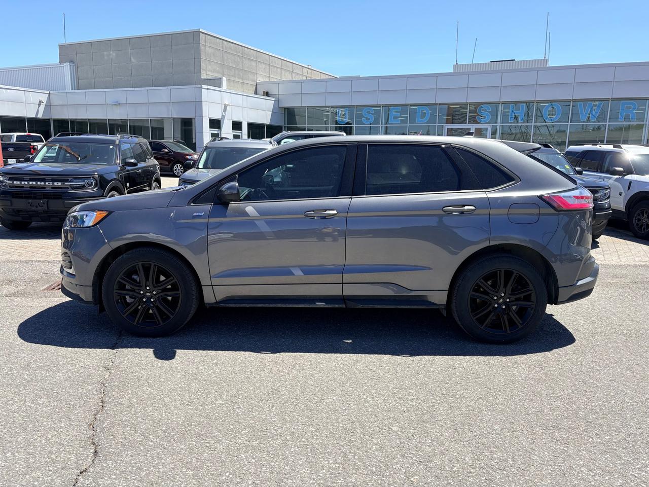 2023 Ford Edge  Photo
