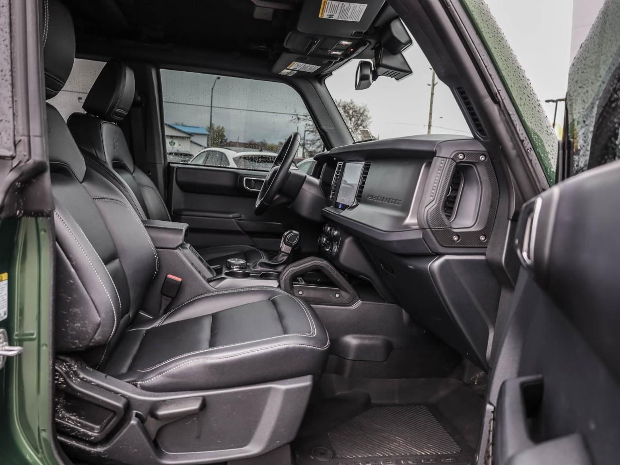 2025 Ford Bronco Badlands 4dr 4x4 Photo