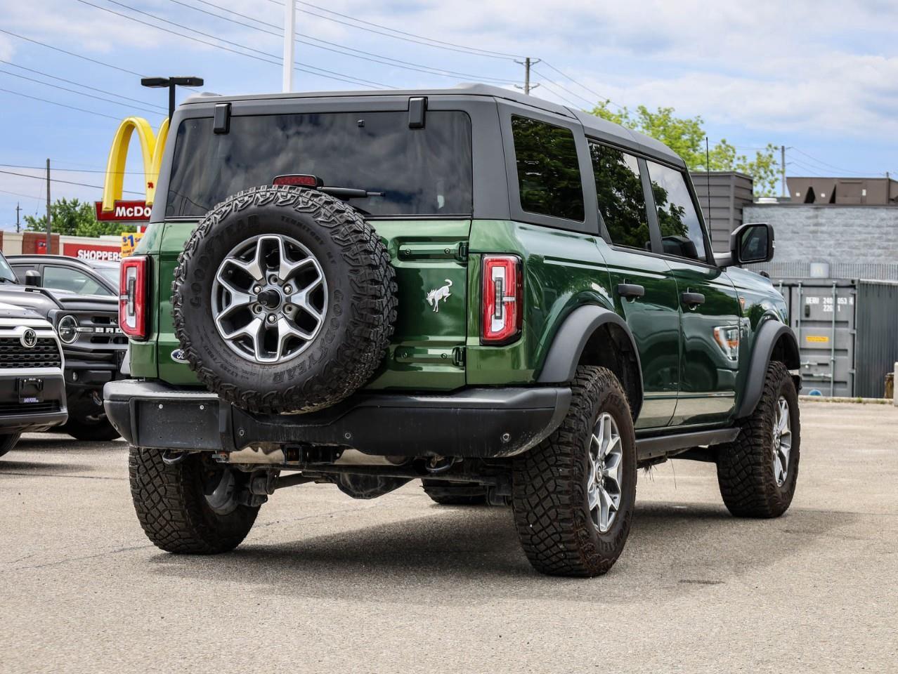 2025 Ford Bronco Badlands 4dr 4x4 Photo