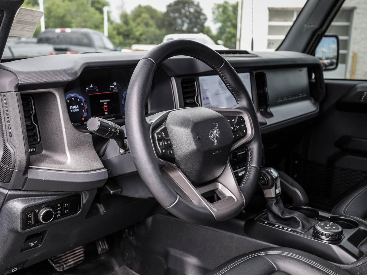 2025 Ford Bronco Badlands 4dr 4x4 Photo