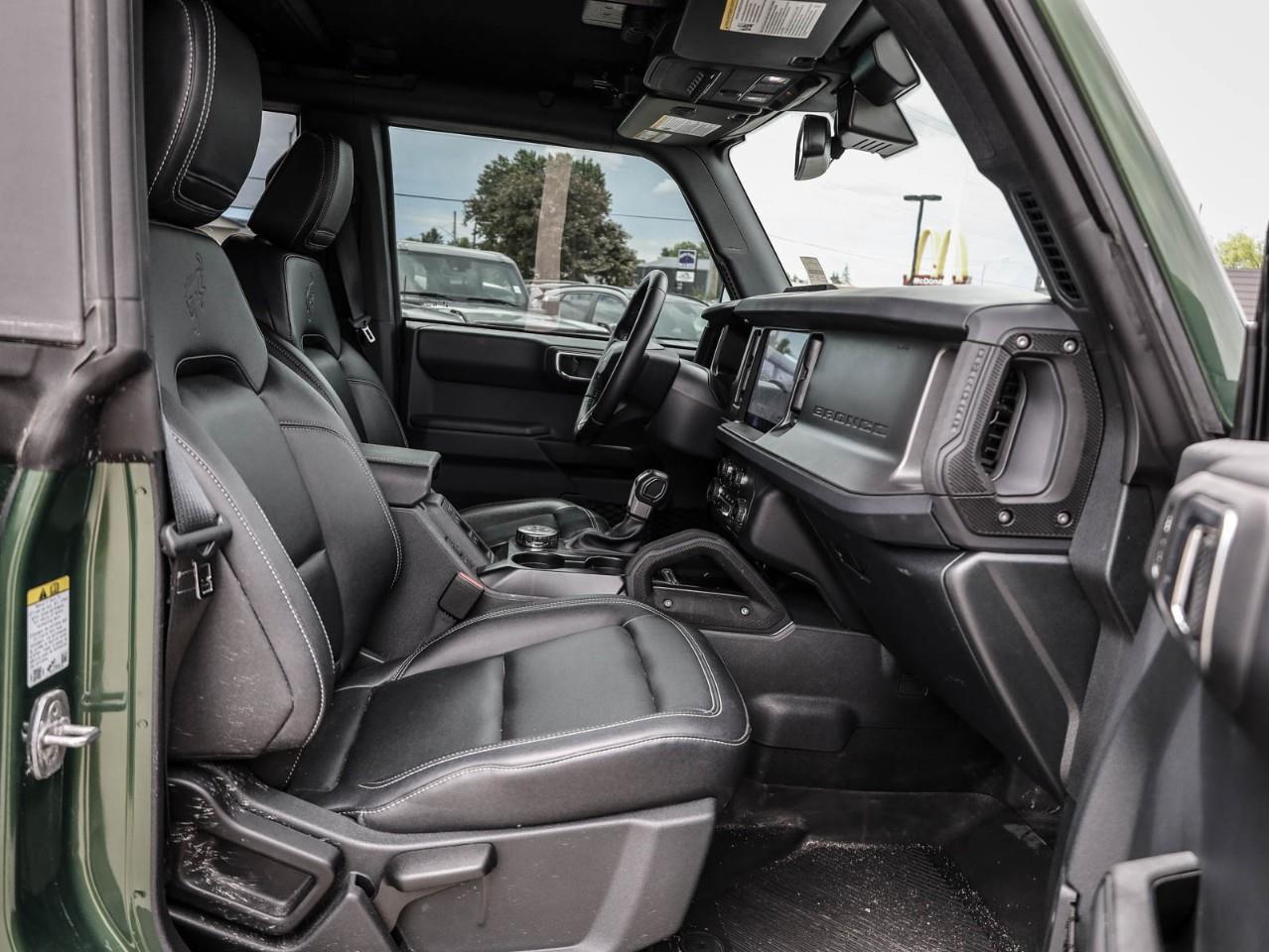 2025 Ford Bronco Badlands 4dr 4x4 Photo