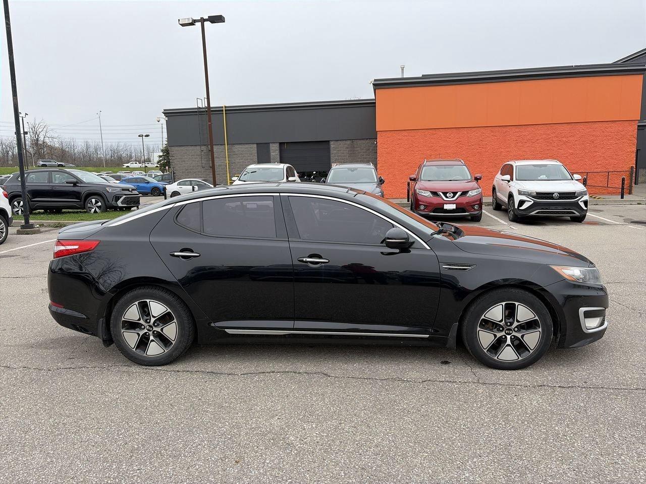 2012 Kia Optima Hybrid Premium Leather  Alloy Wheels  Sunroof  Navigation Photo