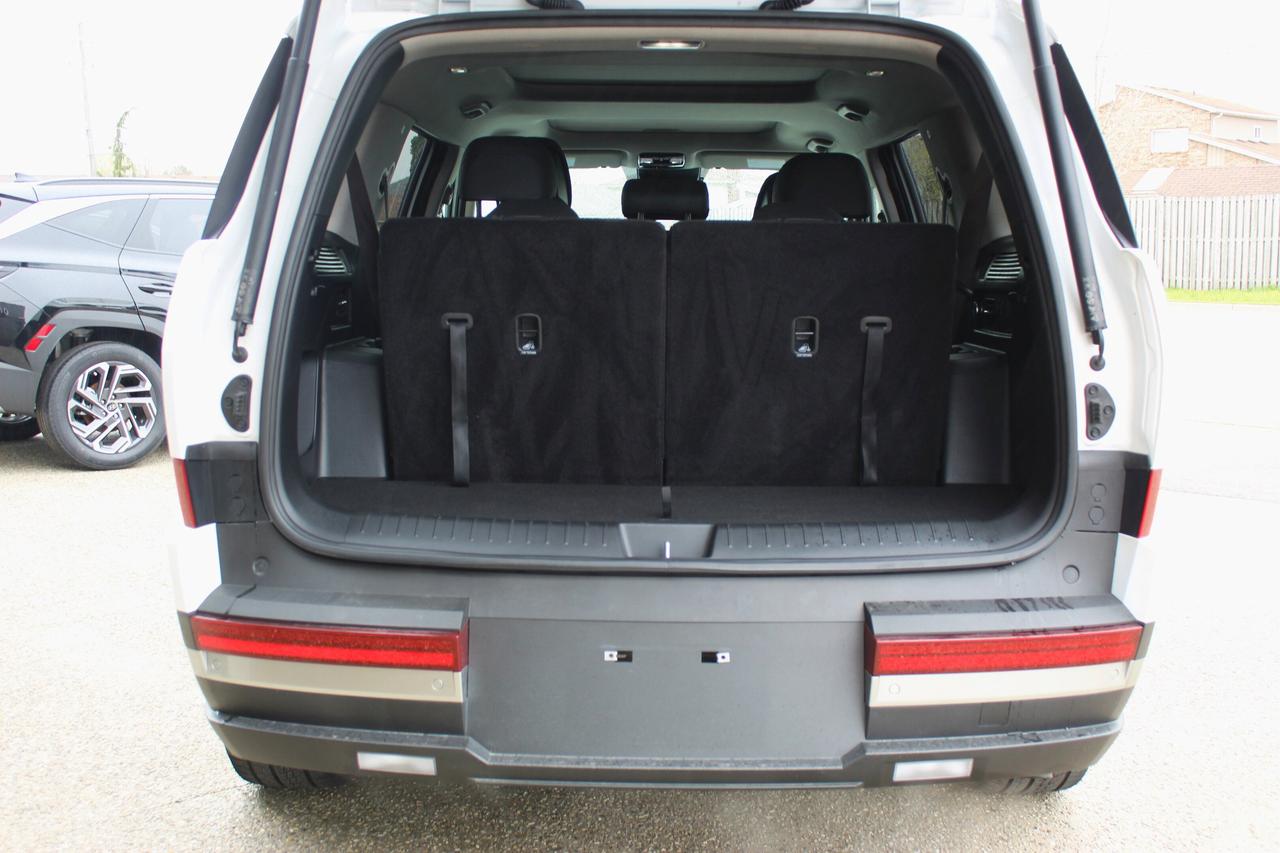 2025 Hyundai Santa Fe Hybrid PREFERRED Photo