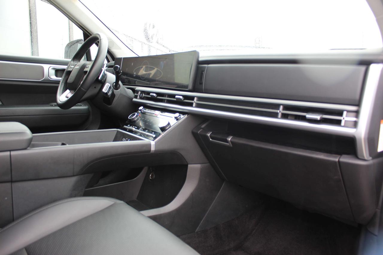 2025 Hyundai Santa Fe Preferred AWD w/Trend Pkg Photo
