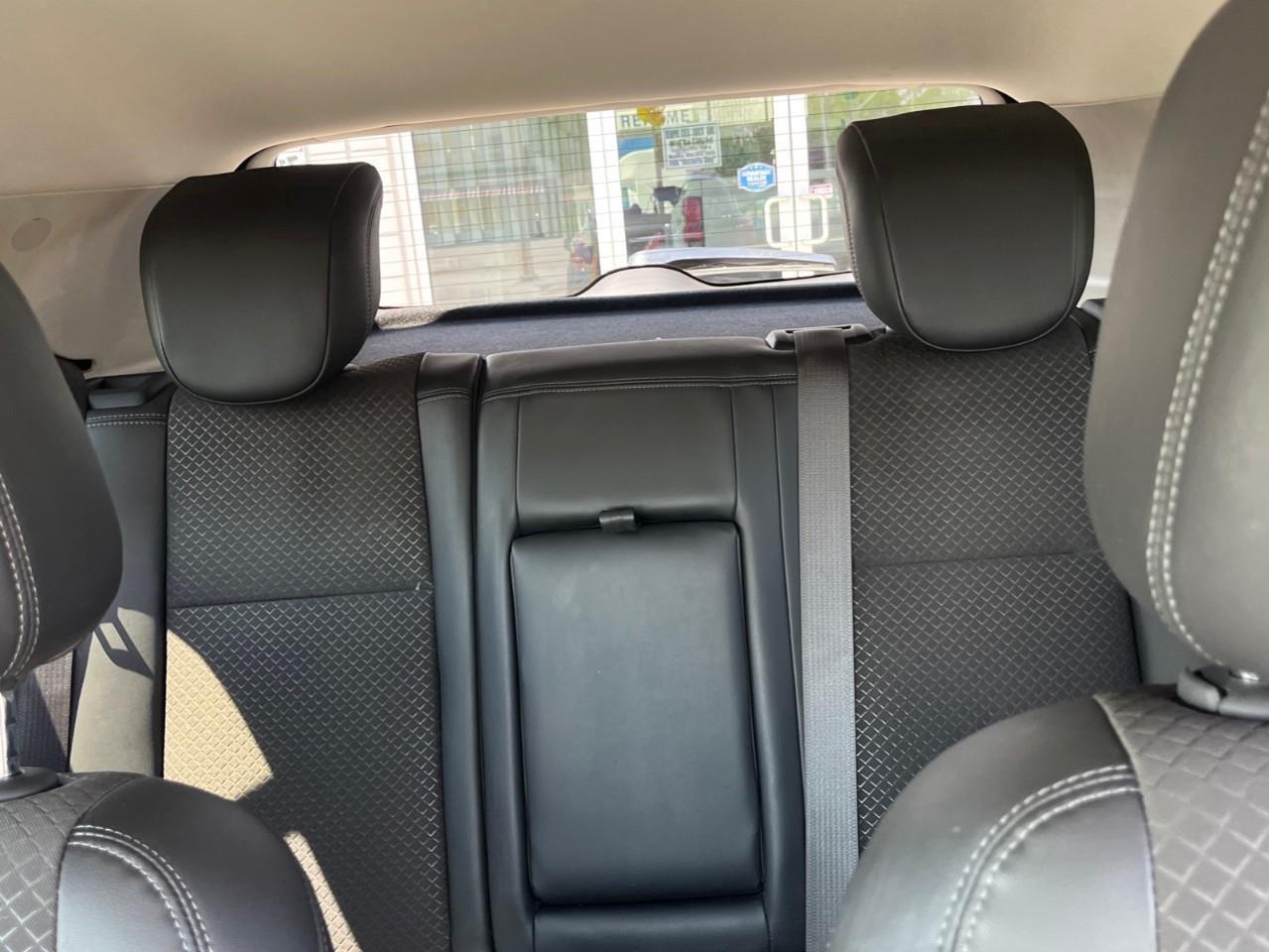 2020 Buick Encore Preferred local trade Photo