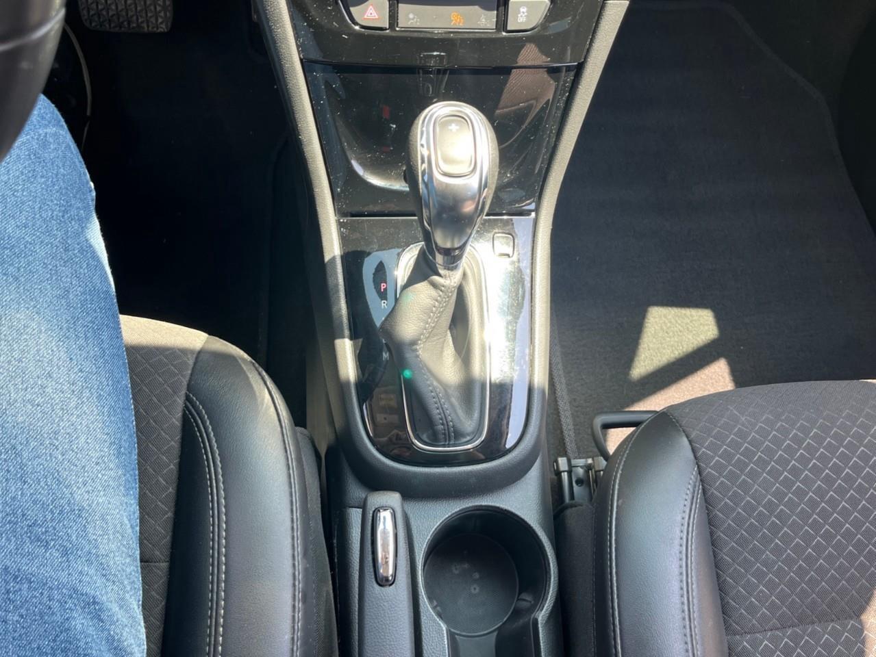 2020 Buick Encore Preferred local trade Photo
