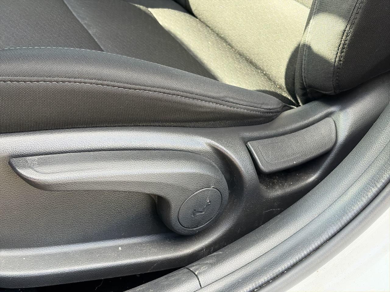 2020 Hyundai Elantra Preferred Htd Seats   Cruise Control   Rear Camera Photo